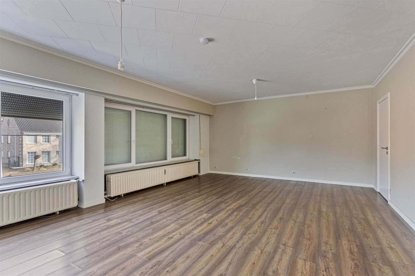 TE KOOP: Handelshuis op 7a33ca te Zonhoven! foto 17