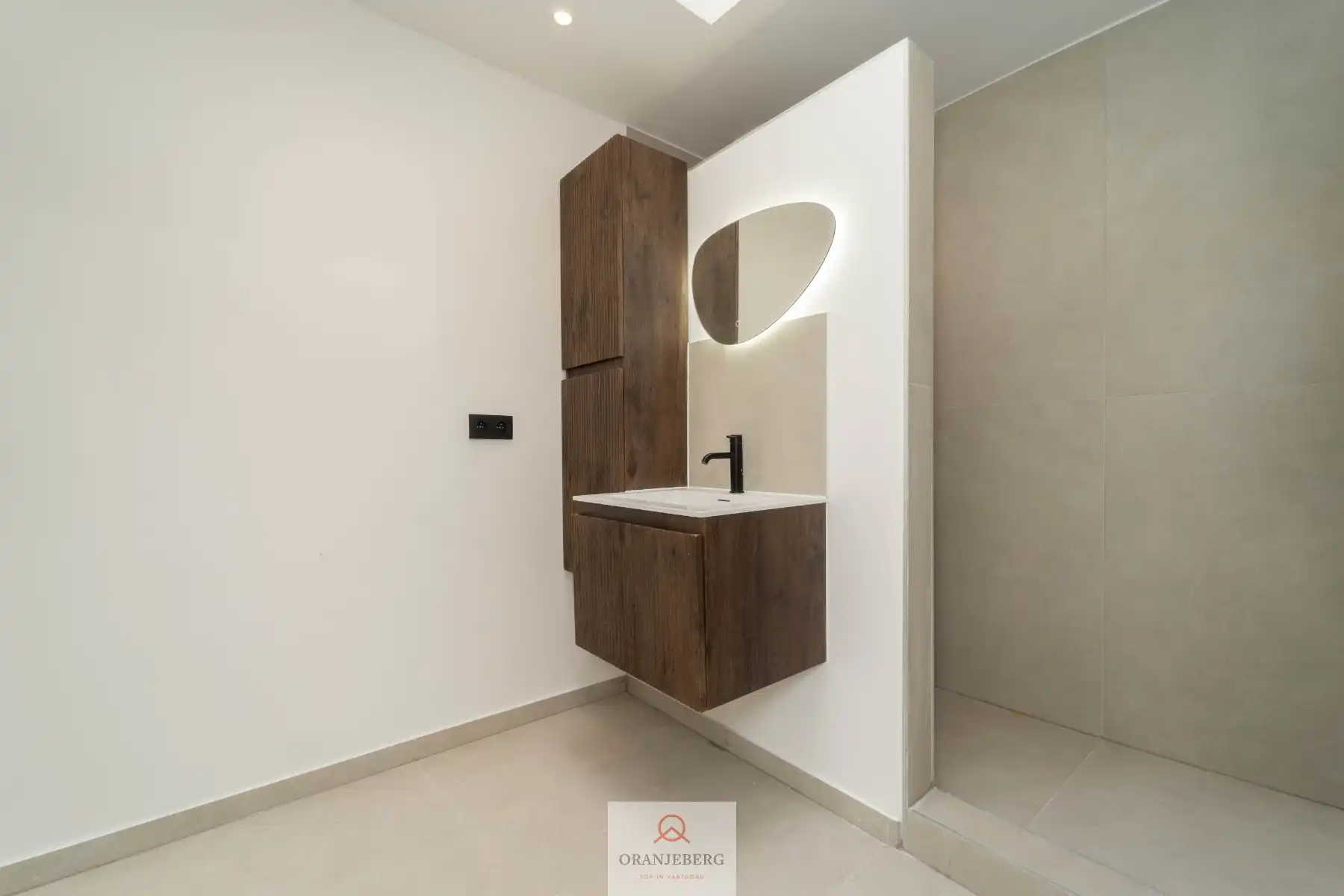 Gerenoveerd appartement in Prinsenhof! foto 18
