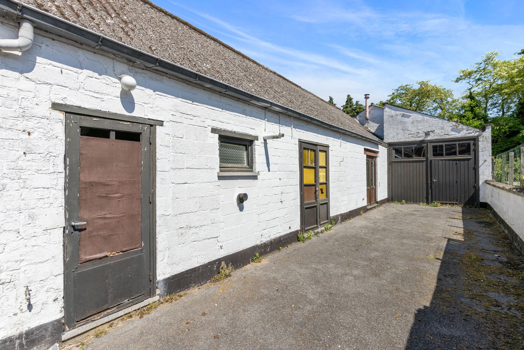 Te renoveren woning met magazijn centrum Heusden foto 18
