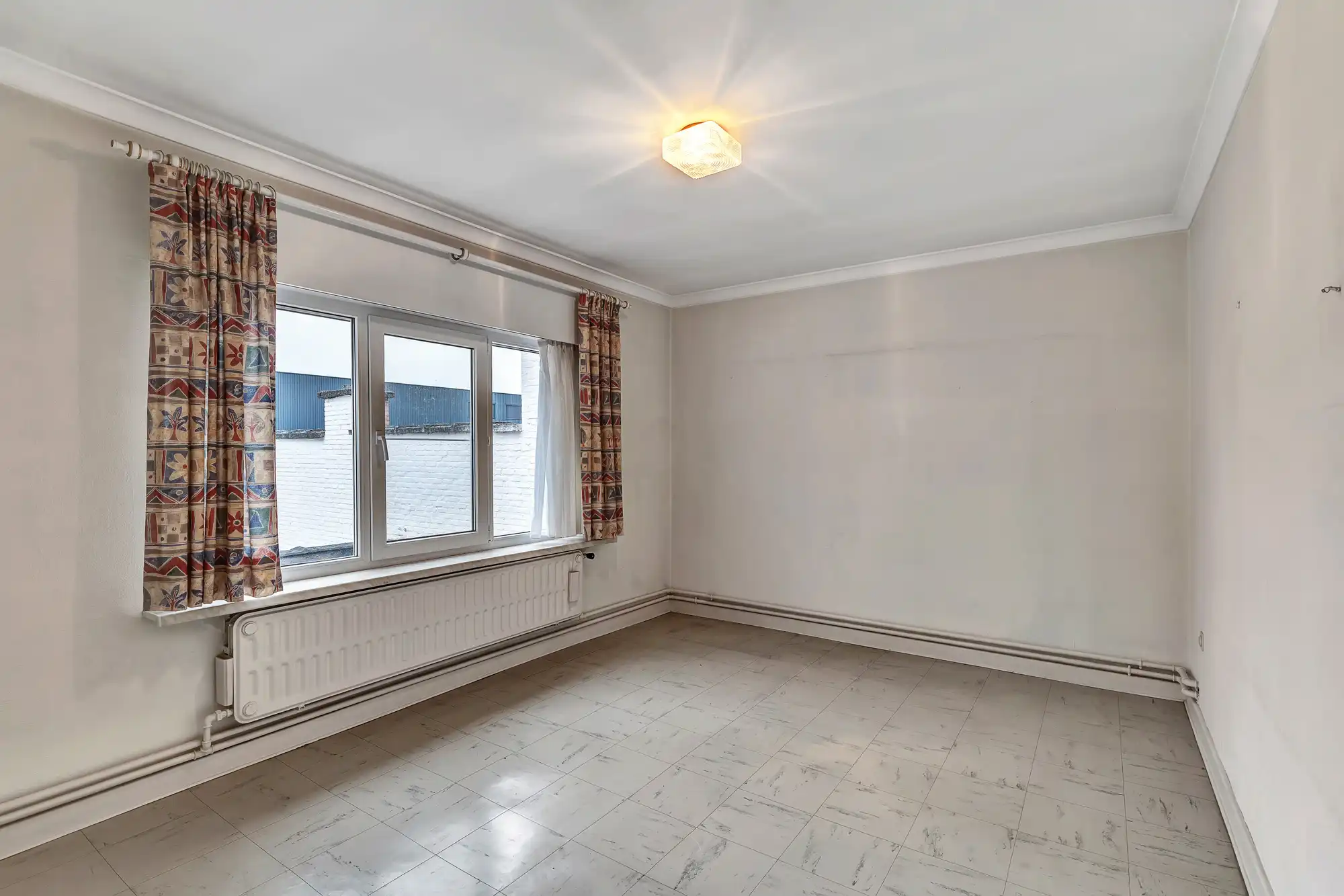 Te moderniseren woning met 3 slaapkamers en garage foto 22