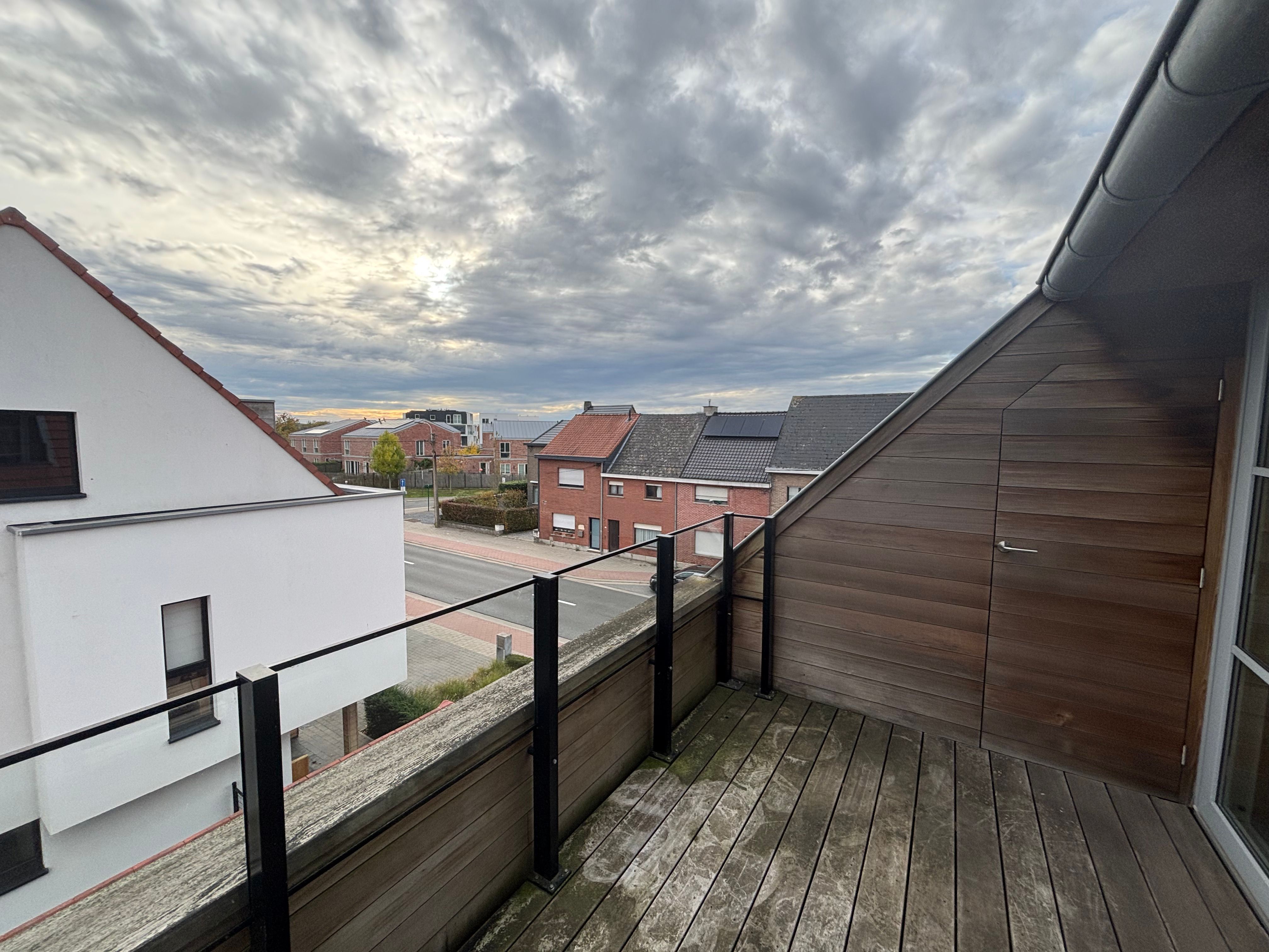 Energiezuinig 3-slaapkamer-duplex appartement in Merelbeke – onmiddellijk beschikbaar foto 16