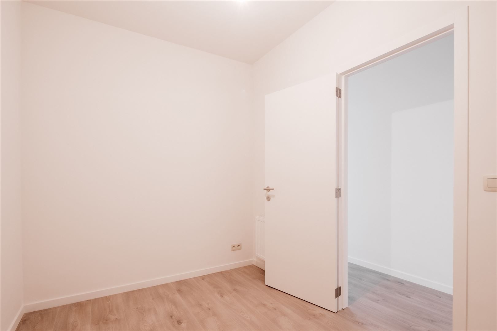 Gerenoveerd appartement bij het Rivierenhof foto 9