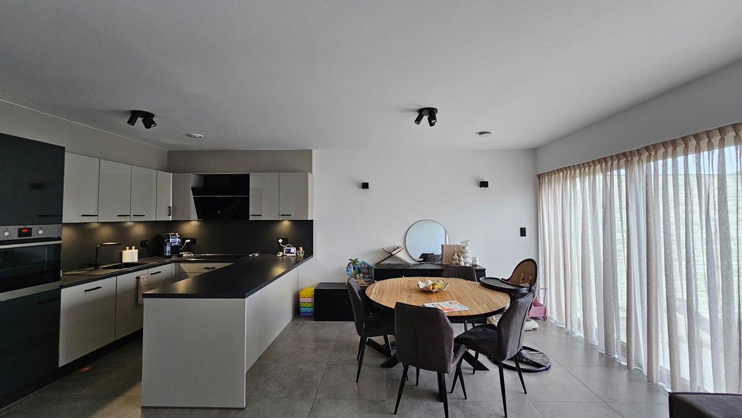Energiezuinige woning met 3 slaapkamers en zonnepanelen. foto 4