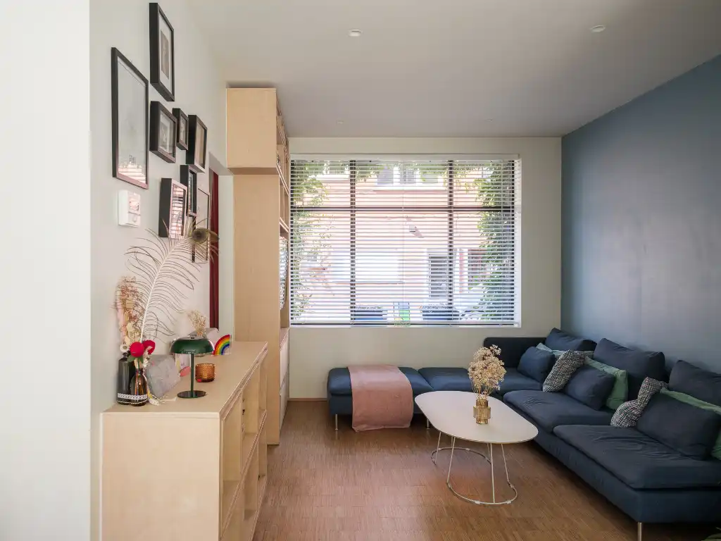 Gentbrugge - Stijlvol gerenoveerde burgerwoning met drie slaapkamers en stadstuin foto 9
