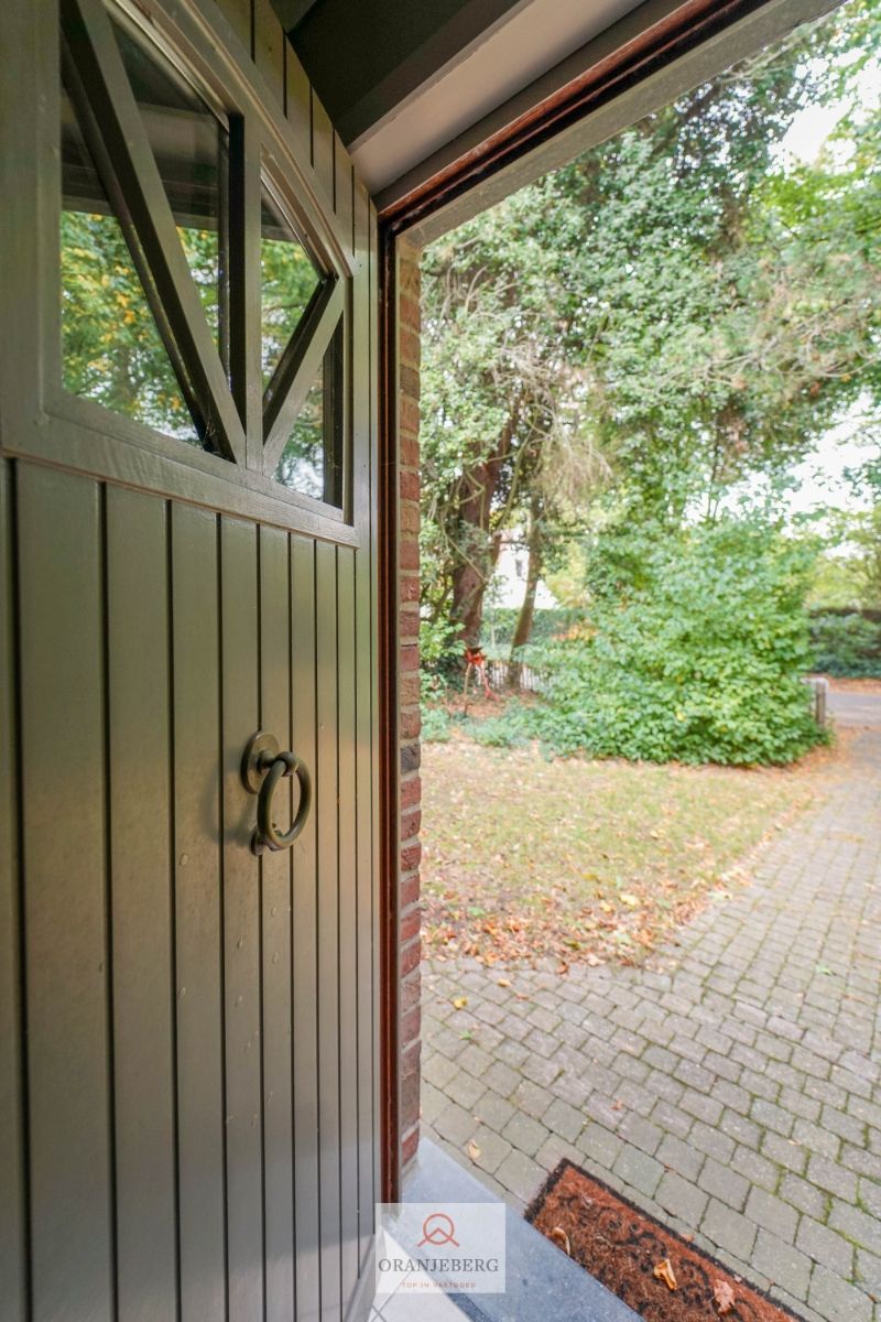 Charmante hoekwoning met tuin in het rustige groen te Deurle/Latem foto 25