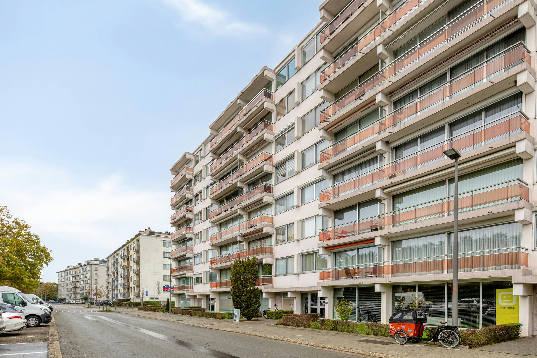 Ruim appartement met garage te koop in Merksem foto 16