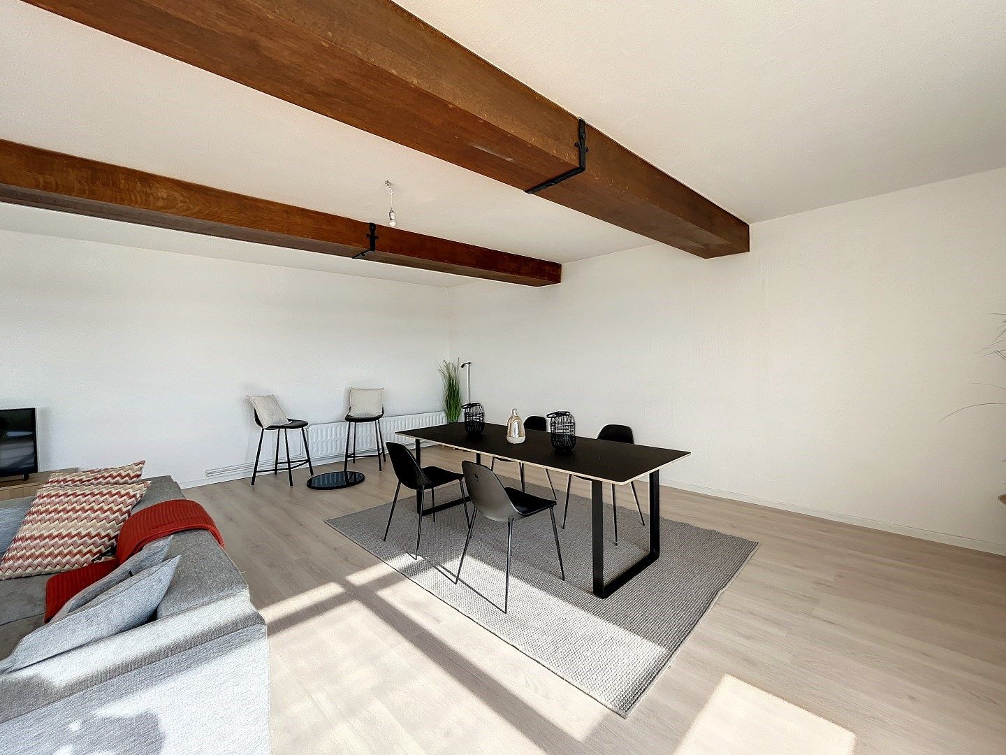 Ruim 2 SLPK appartement met open zicht foto 6