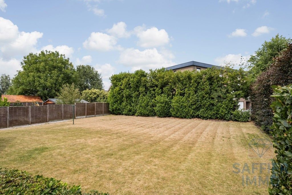 Stijlvolle villa op toplocatie in Sint-Eloois-Vijve foto 7