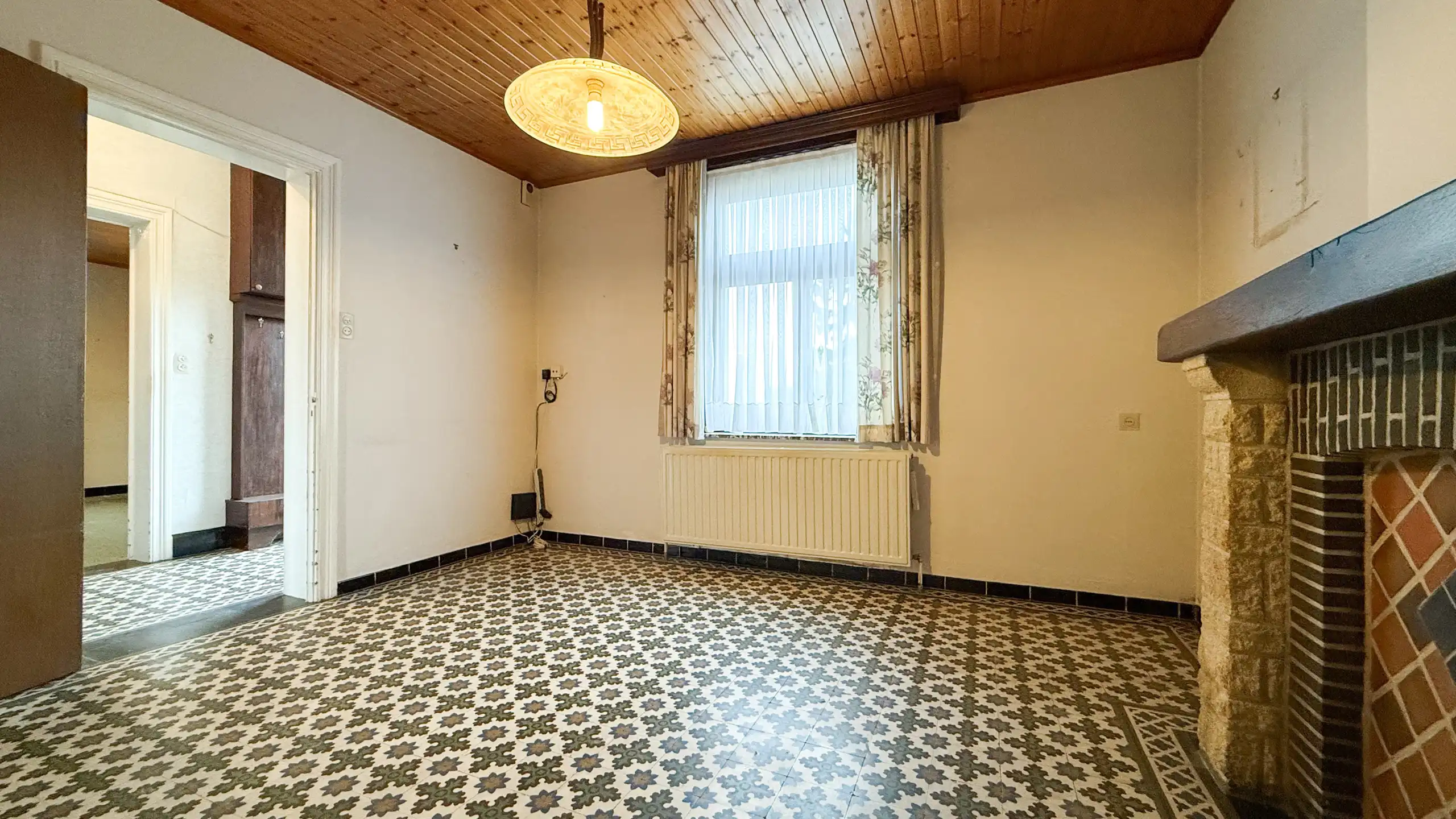 Landelijk gelegen te renoveren hoeve op ruim perceel! foto 3