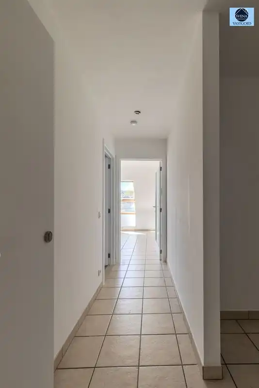 LICHTRIJK APPARTEMENT MET 2 SLAAPKAMERS IN CENTRUM GERAARDSBERGEN foto 3