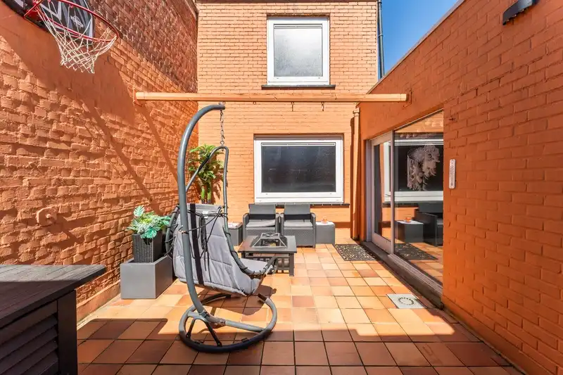 Centrum Kachtem - Woning met 5 slaapkamers en handelsruimte foto 15