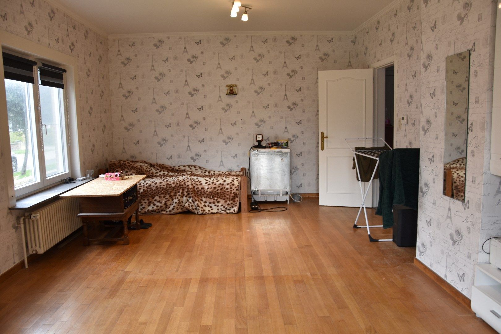 Ruim appartement met 3 slaapkamers foto 2