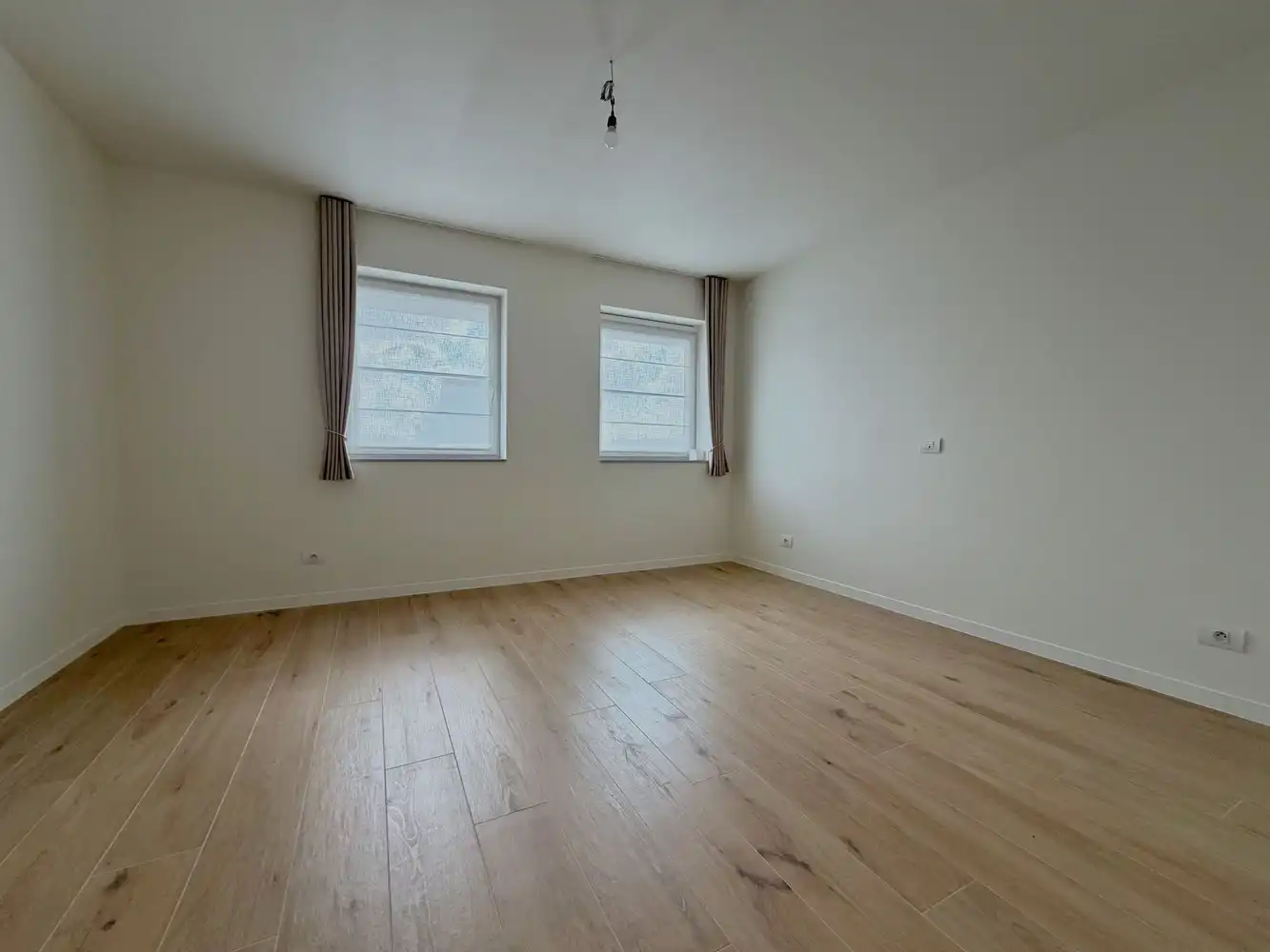 Unieke woning met high-end afwerking + garage én tuin! foto 9