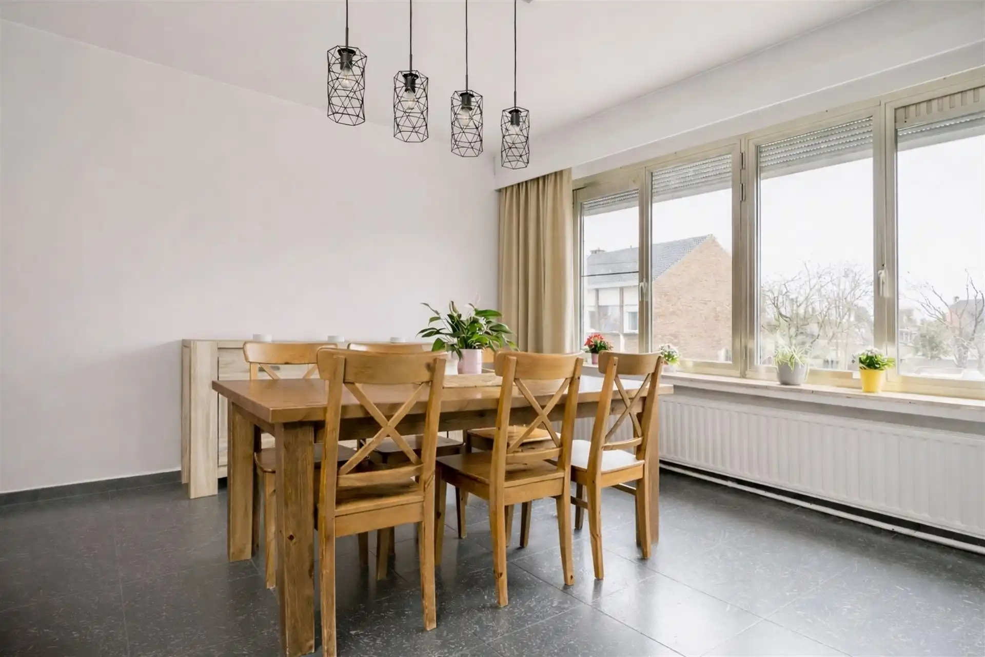 Instapklaar 2-slpk app met terras en garage (+€ 20.000) foto 5