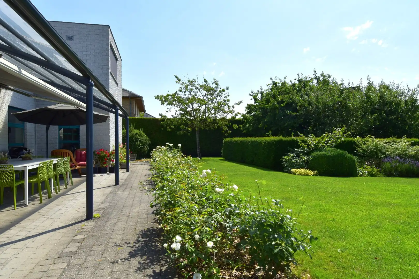 Uitzonderlijk vastgoed te koop op een zeer royaal perceel (2103 m²) in Gullegem foto 20