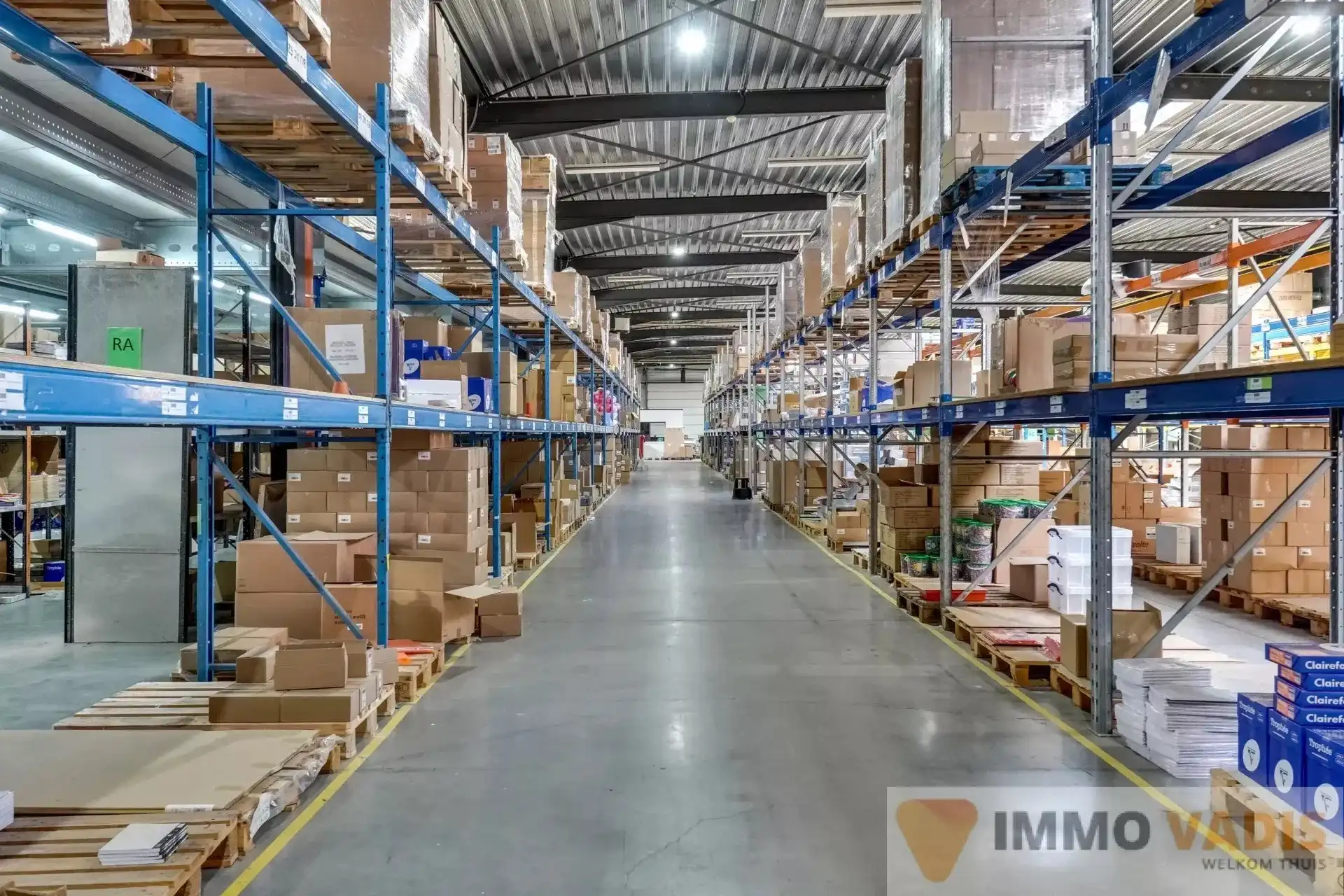 Industrieel gebouw op strategische locatie foto 8