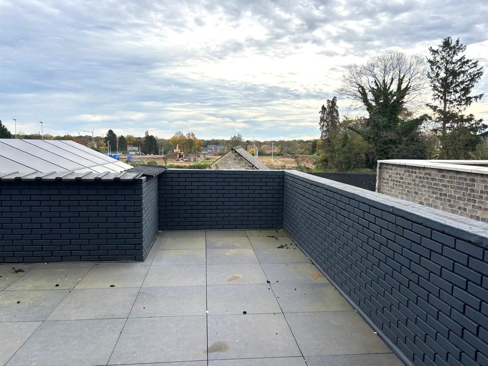 TE HUUR: Duplex-appartement met centrale ligging te Heusden-Zolder!  foto 11