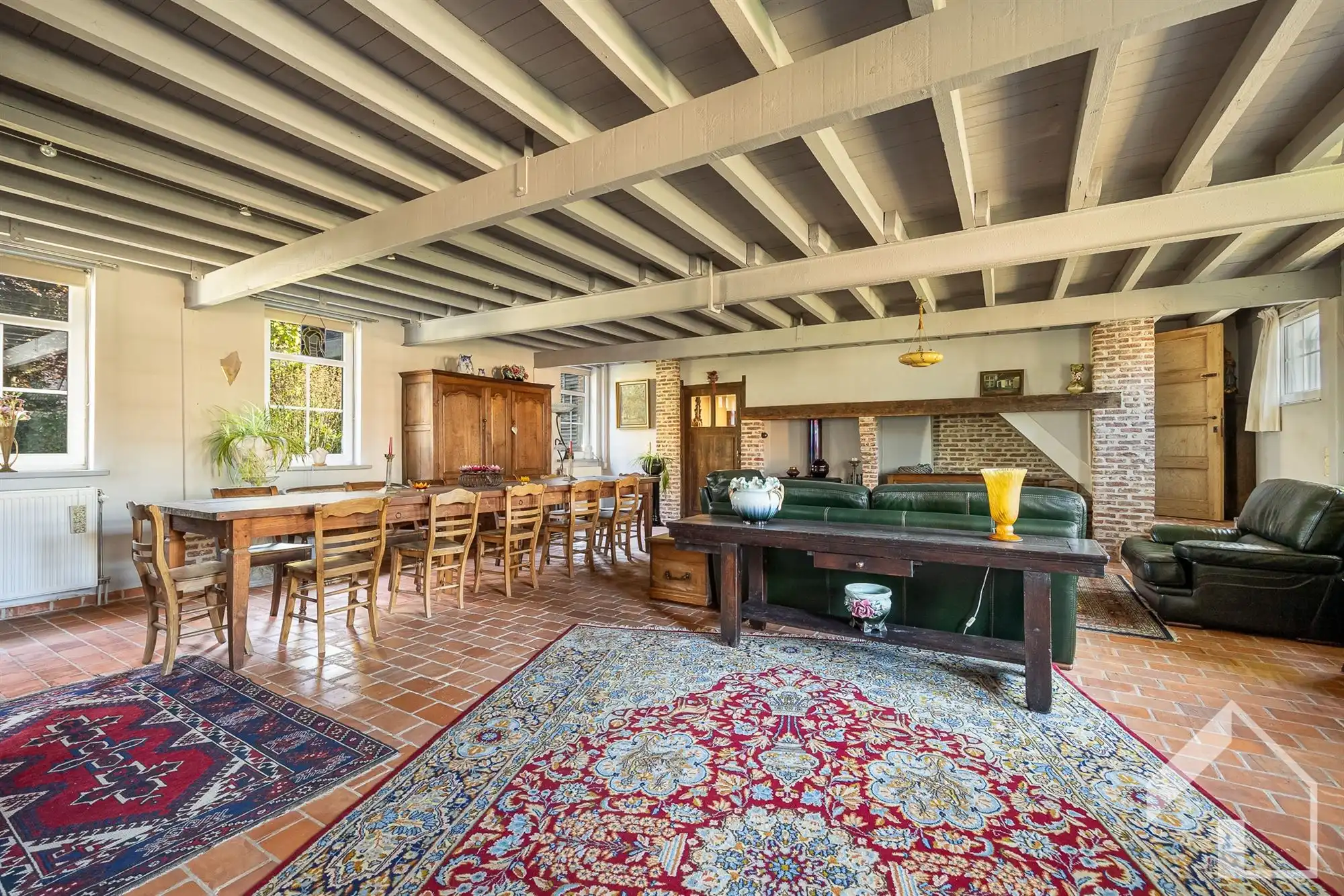 Unieke hoeve bestaande uit 2 individuele woningen en atelier foto 15