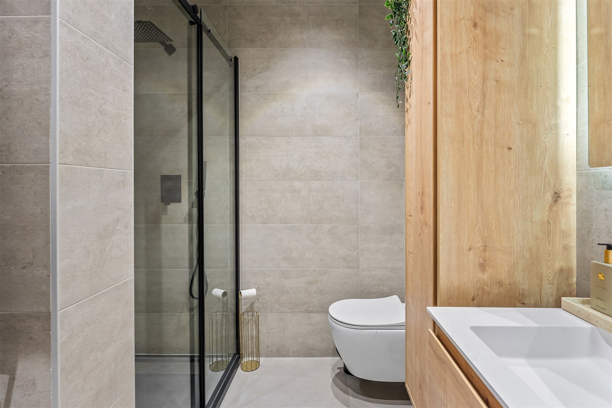 RECENT GERENOVEERD APPARTEMENT MET 2 SLAAPKAMERS IN CENTRUM BERINGEN MET PARKEERPLAATS foto 16