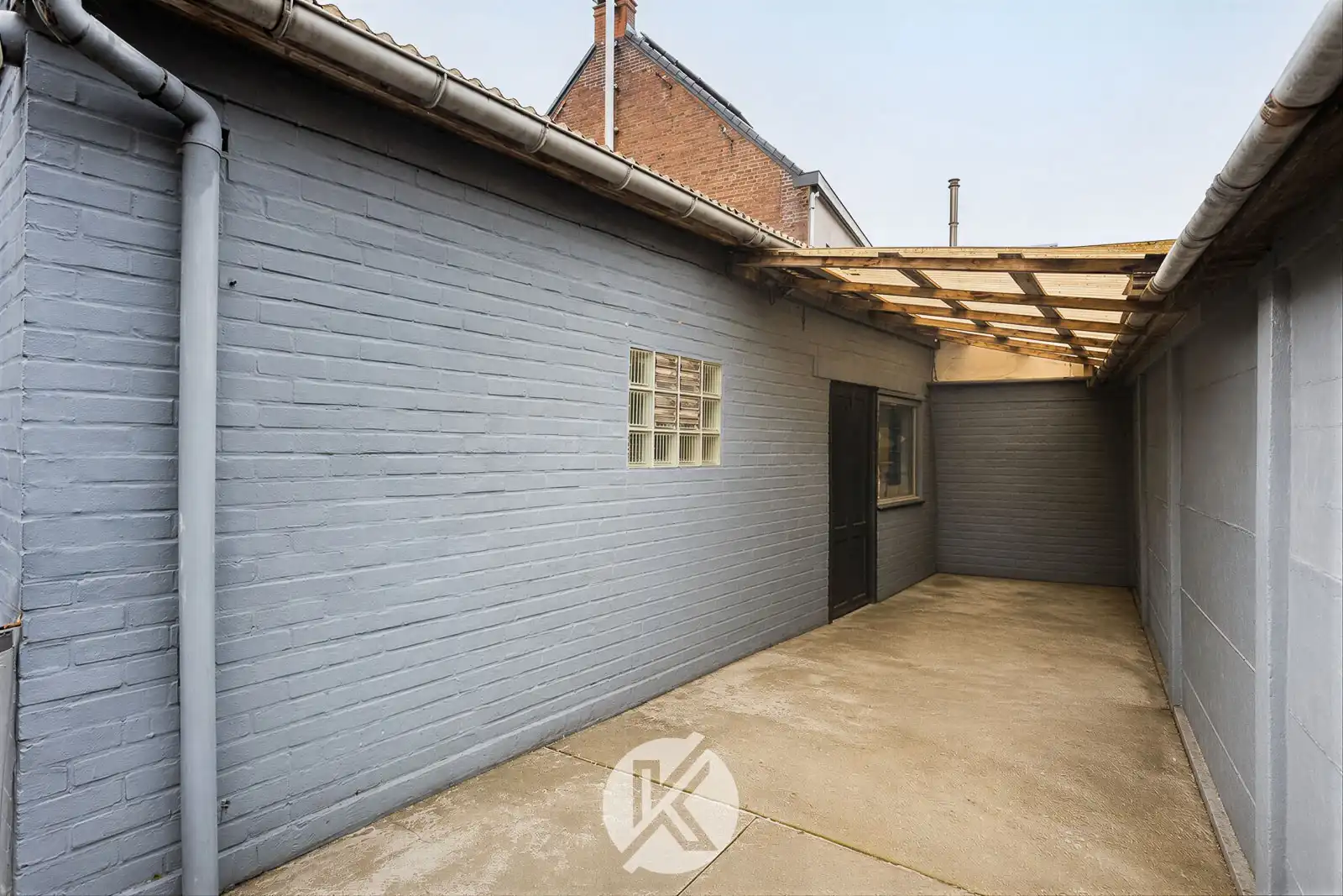 Te renoveren woning op een rustige locatie foto 20