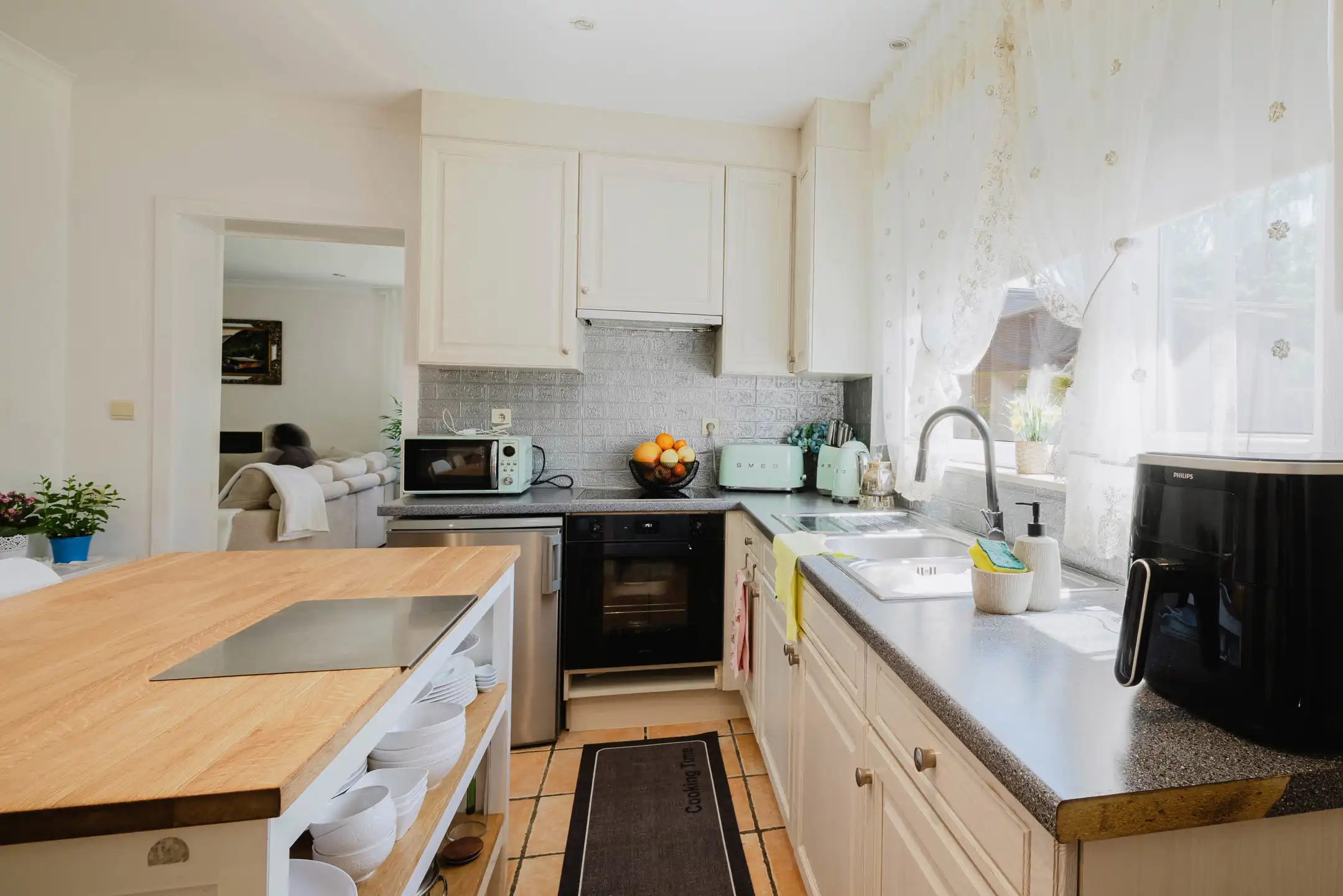 Rustig gelegen woning met 4 slaapkamers en tuin te Drongen  foto 11