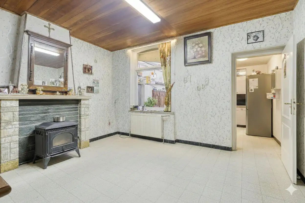 Charmante woning te koop nabij het centrum van Roeselare foto 5