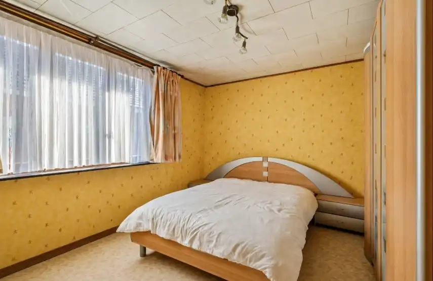 Mooi onderhouden woning in het hart van Ninove, vlakbij het stadspark foto 14