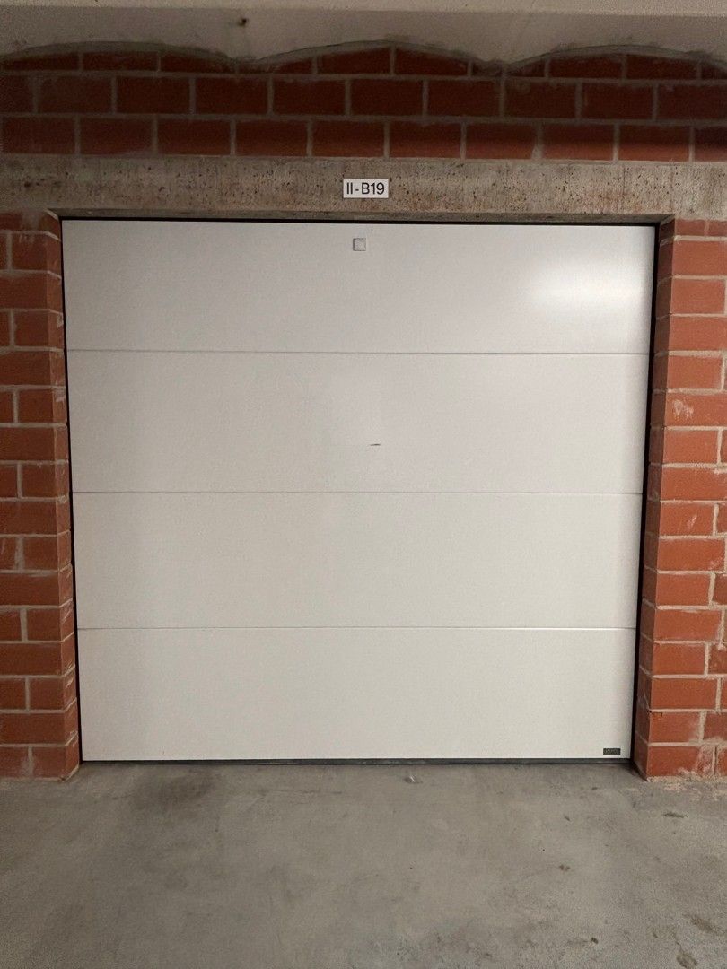 Garage te huur foto 2