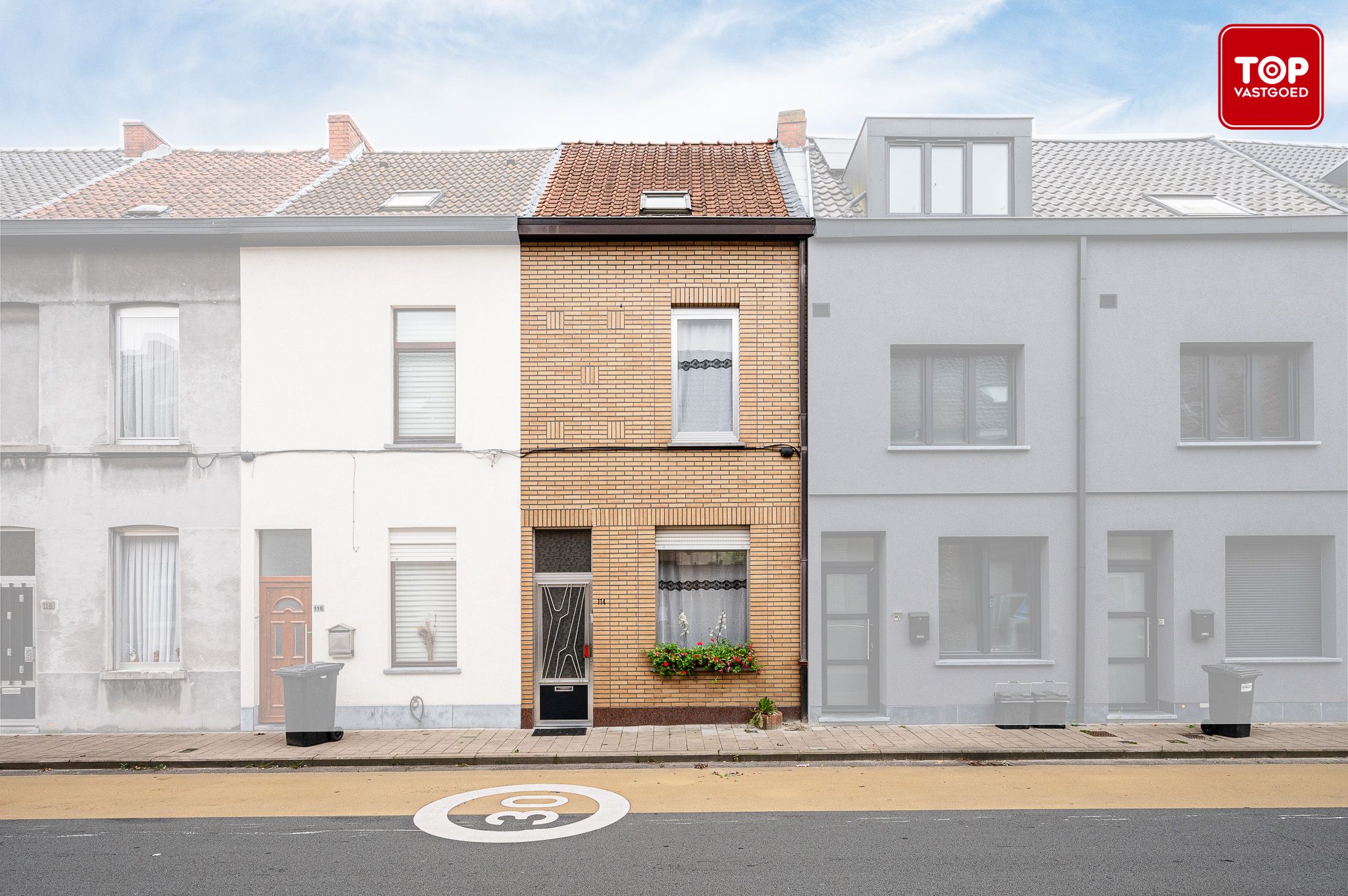 Gezinswoning met 4 slaapkamers en een koer foto 20