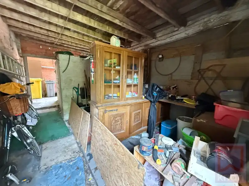 Ruime te renoveren woning met tuin - centrum Geel! foto 11