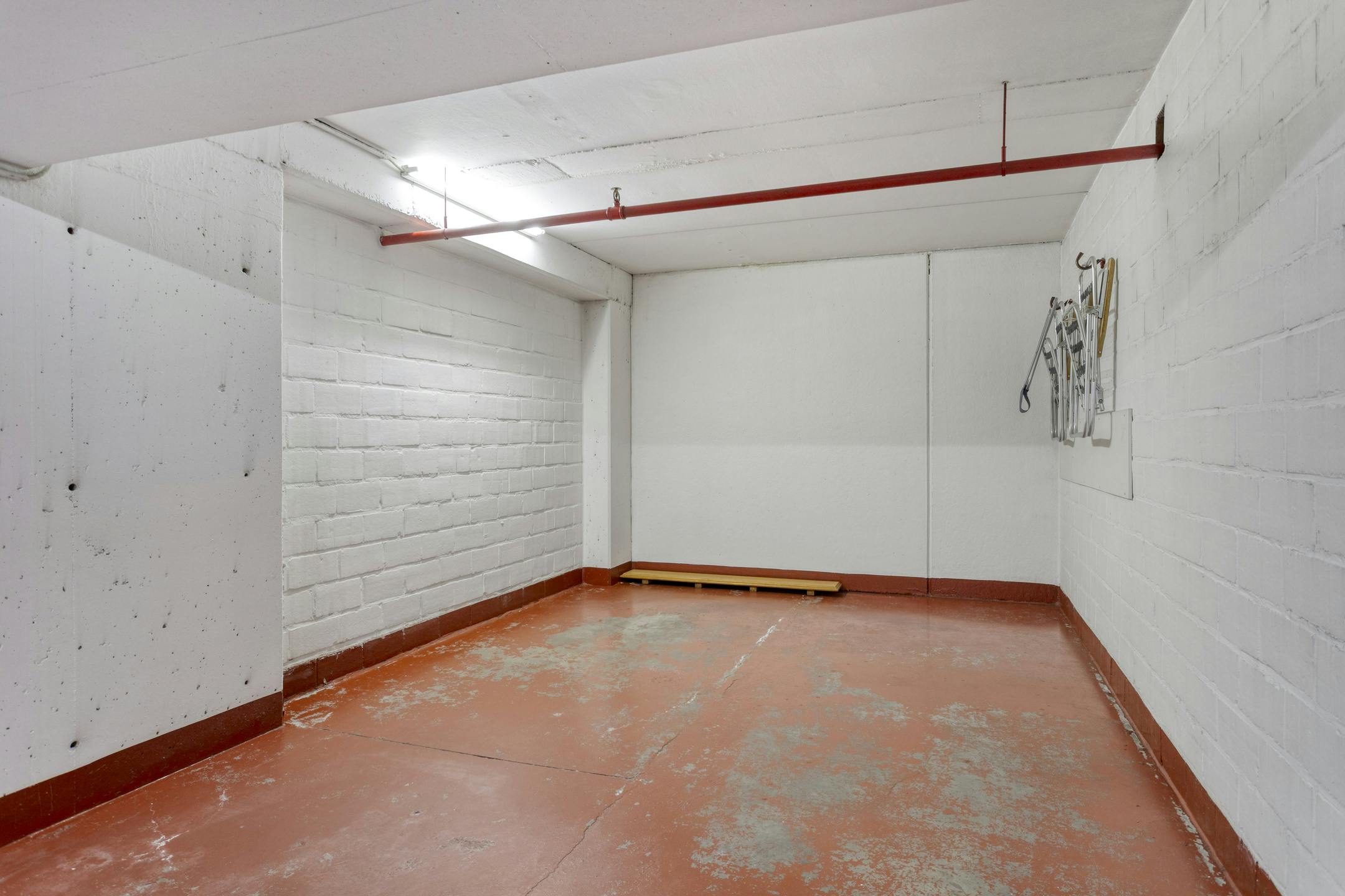  Gemeubelde studio met kelder vlakbij zee in De Panne foto 10