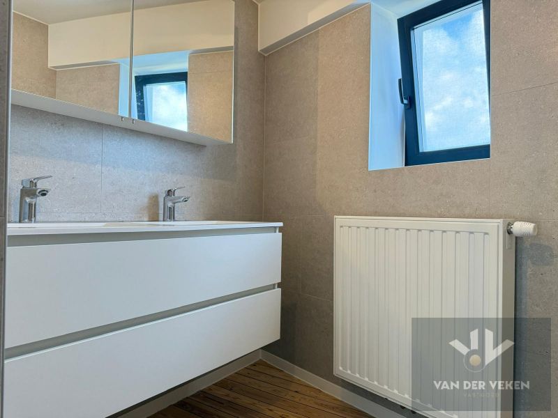 Mooie kangoeroewoning in hartje Hasselt. foto 19