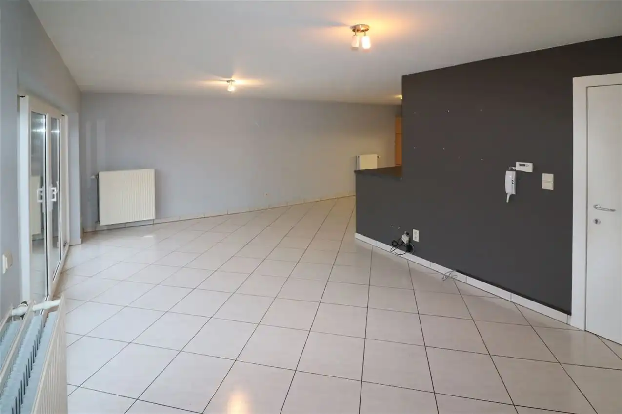 Duplex met 3 slpk., ruim terras en garage nabij station foto 5