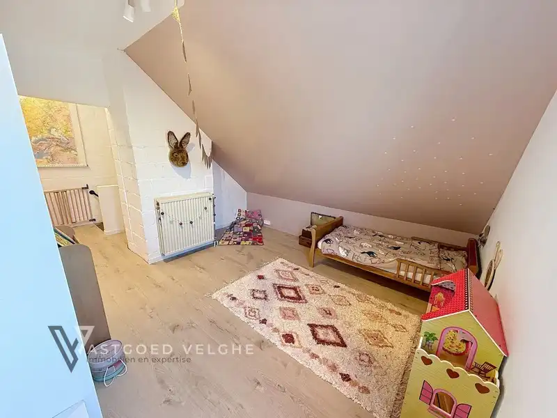 🌿 Goed onderhouden woning met 4 slaapkamers, grote garagebox/werkplaats & energiezuinige voorzieningen in Uikhoven foto 27