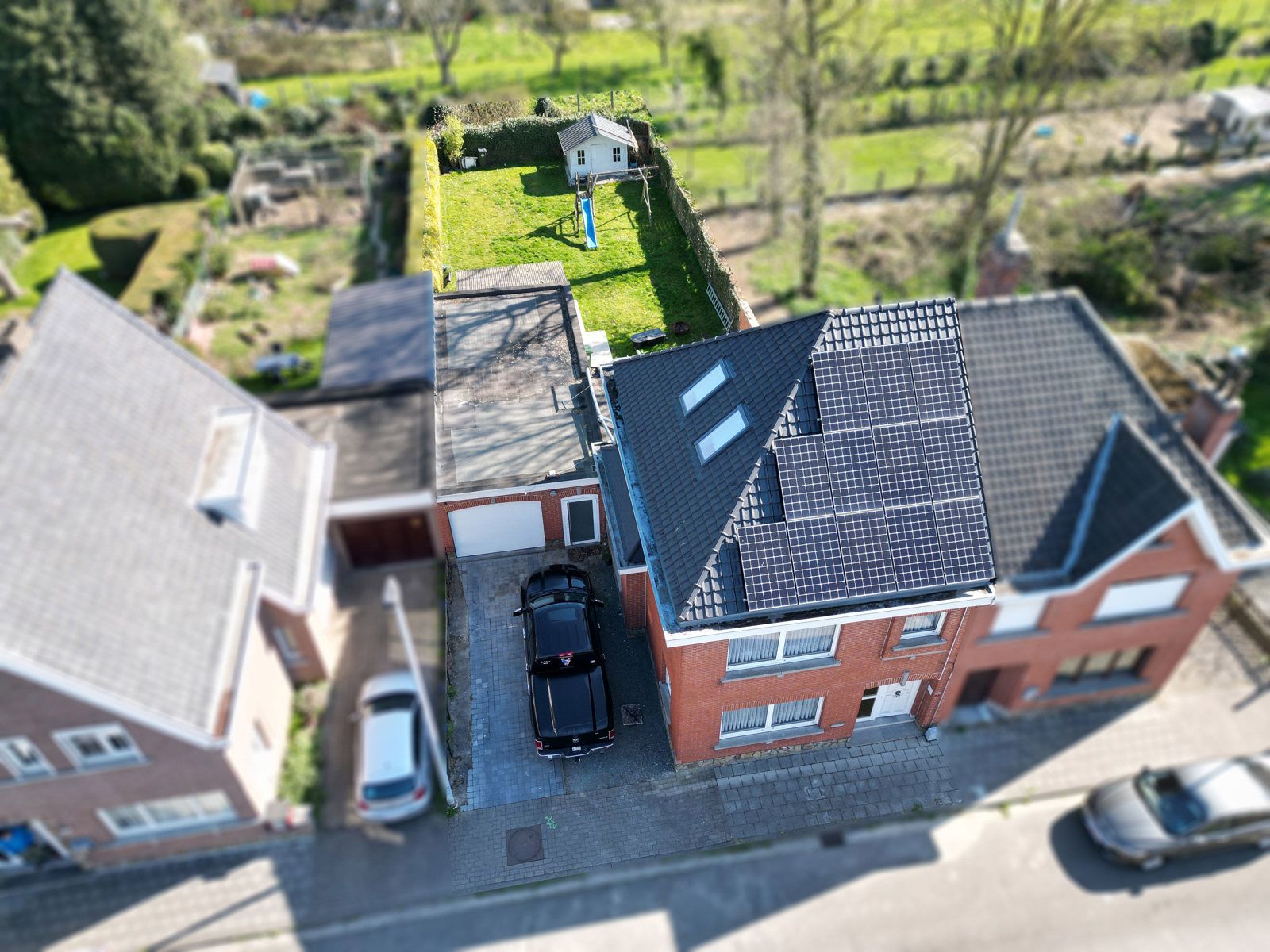 Woning met 3 SLPK, Ruime Garage én Tuin op Toplocatie! foto 24