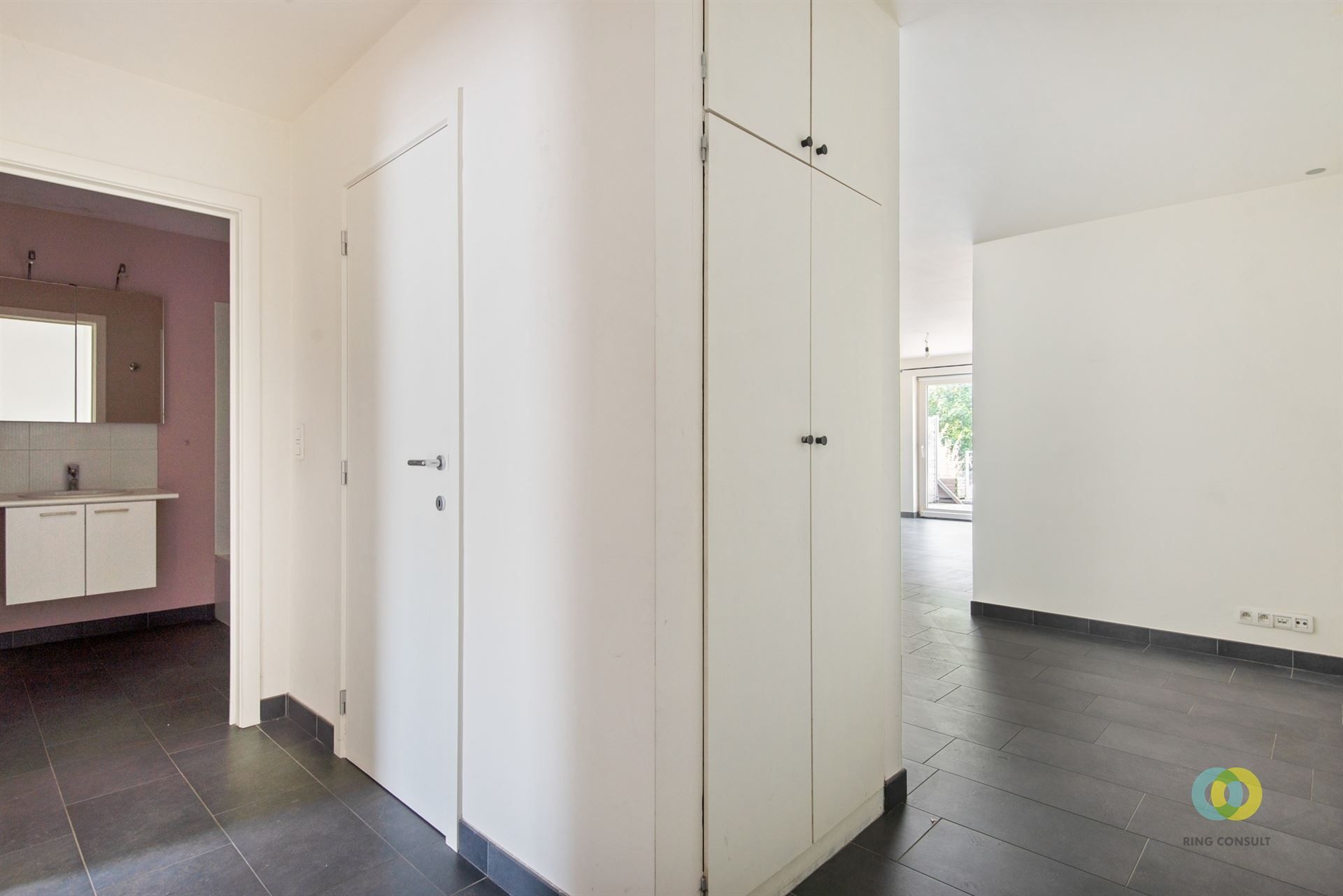 2-slaapkamerappartement met gezellige tuin foto 6