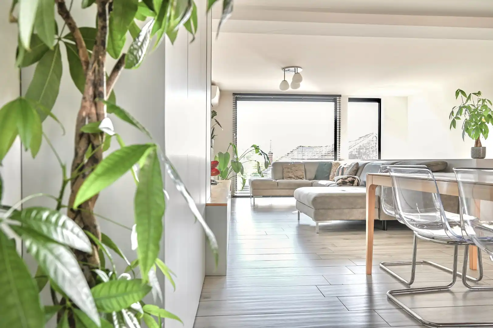 Recente nieuwbouwwoning te koop in Wintam – stijlvol, energiezuinig en verrassend ruim foto 3