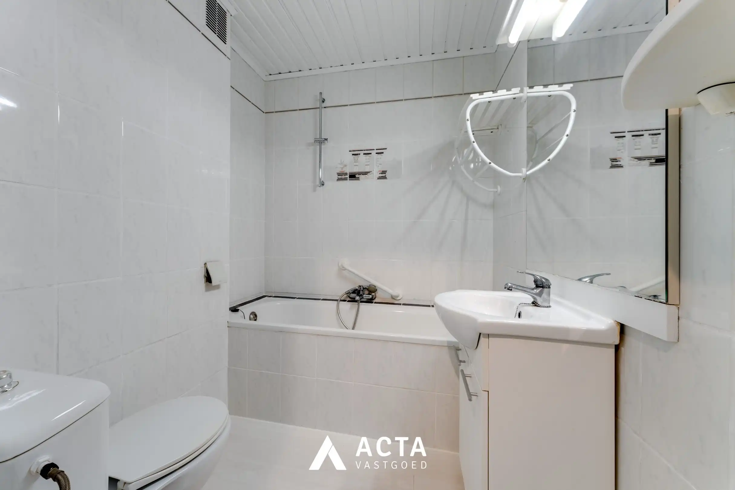 Instapklare studio met terras in Mariakerke foto 5