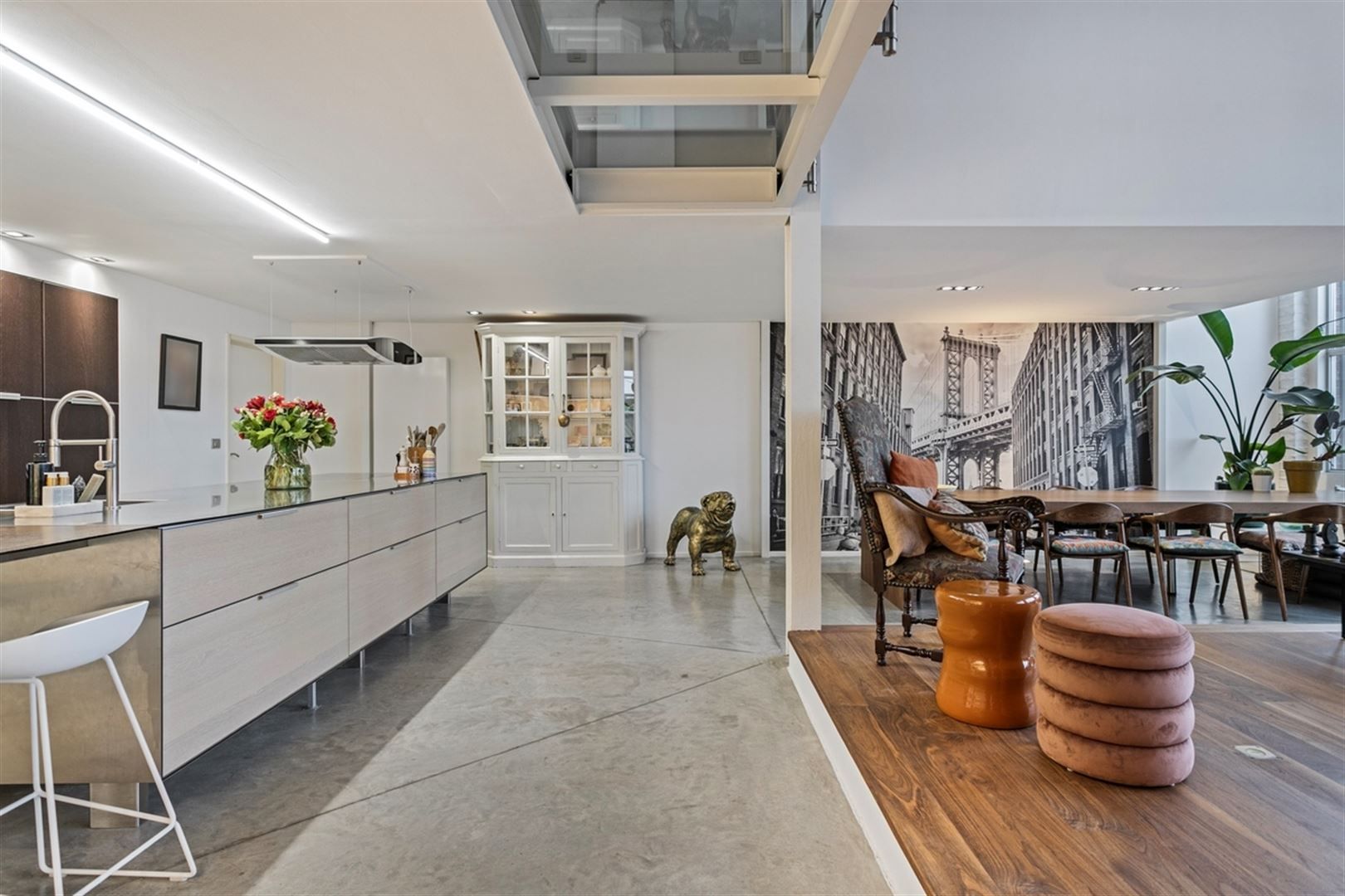 Ruime goed onderhouden loft van 235 m2 foto 15