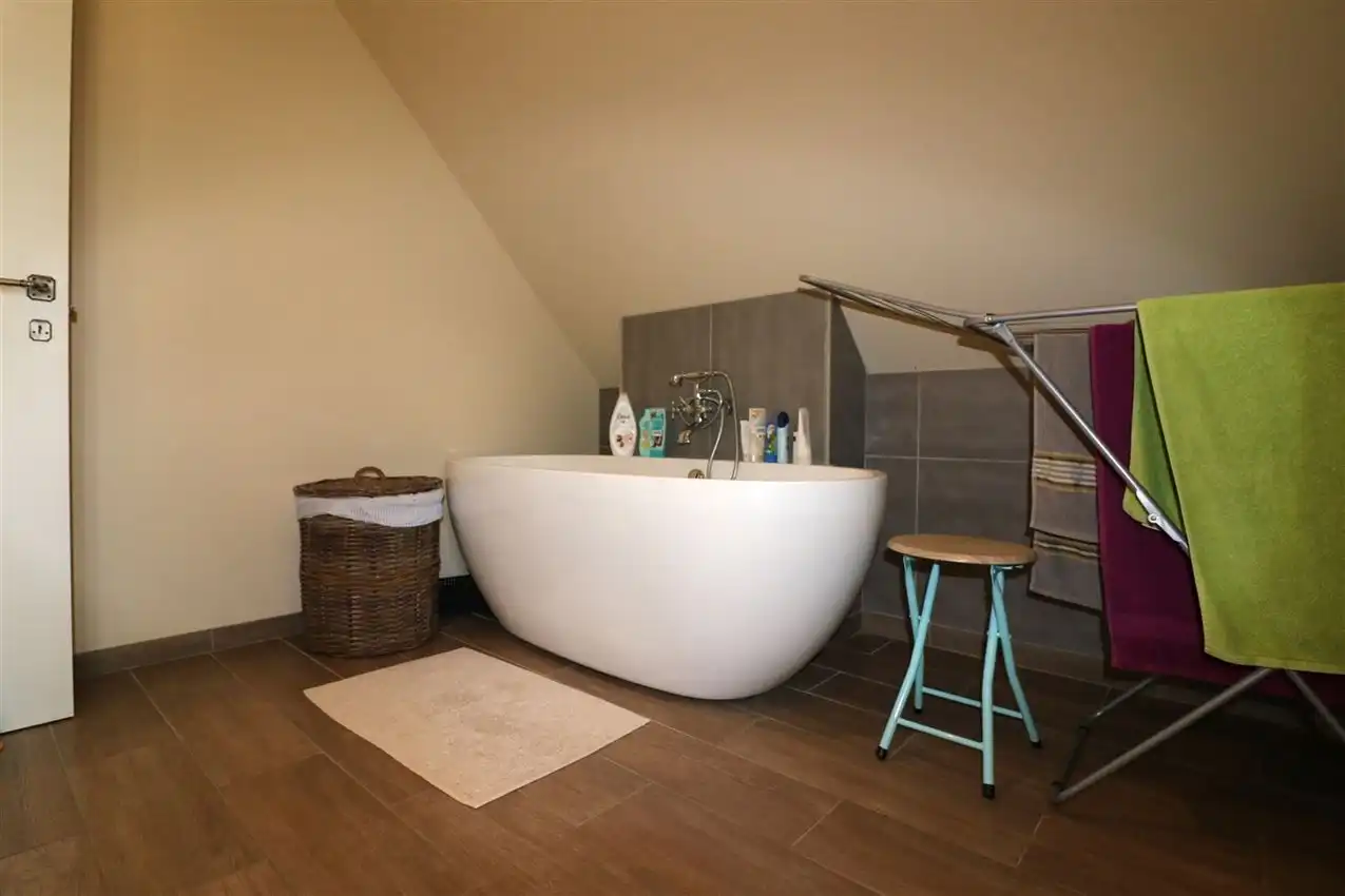 Karaktervolle woning met 3 slaapkamers foto 23