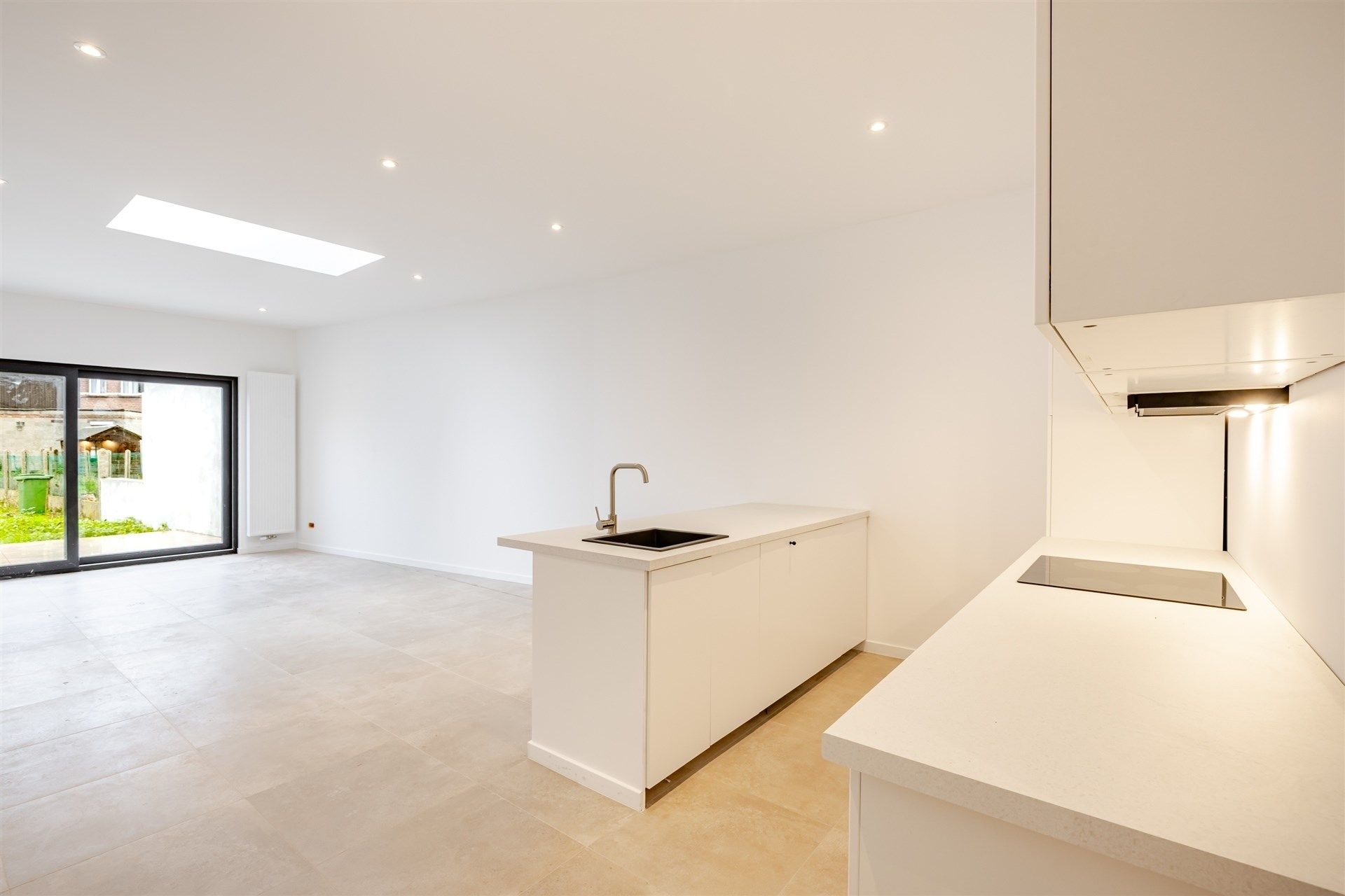 Instapklare woning met 3 slaapkamers en tuin foto 5