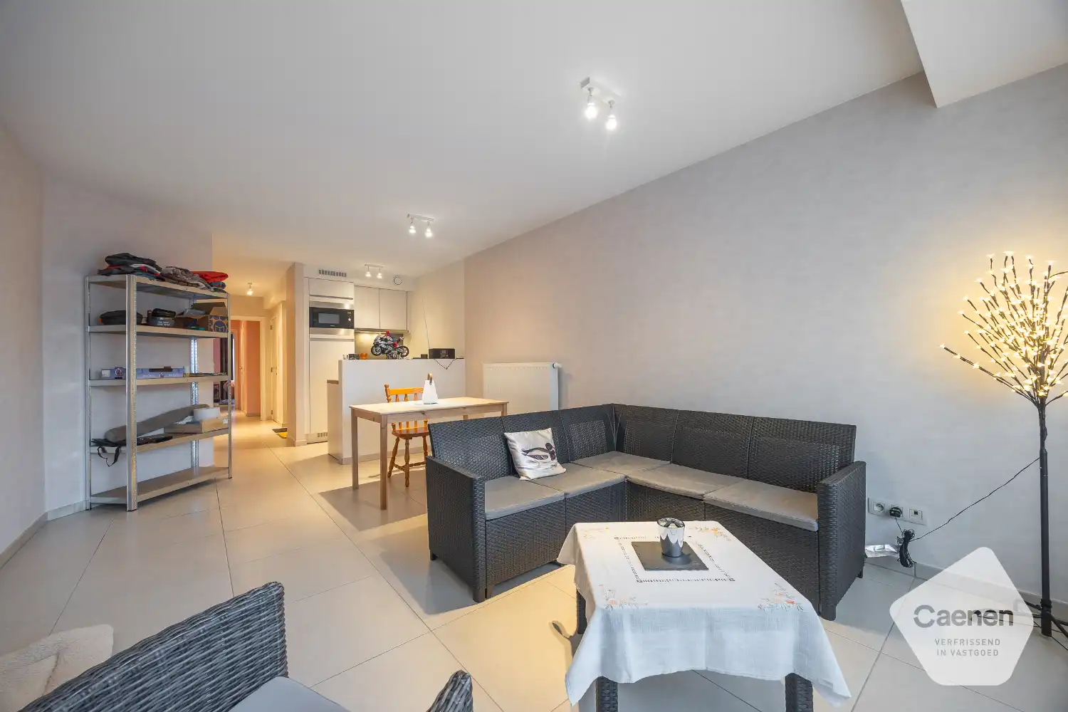 Gelijkvloers appartement te Mariakerke te huur foto 3