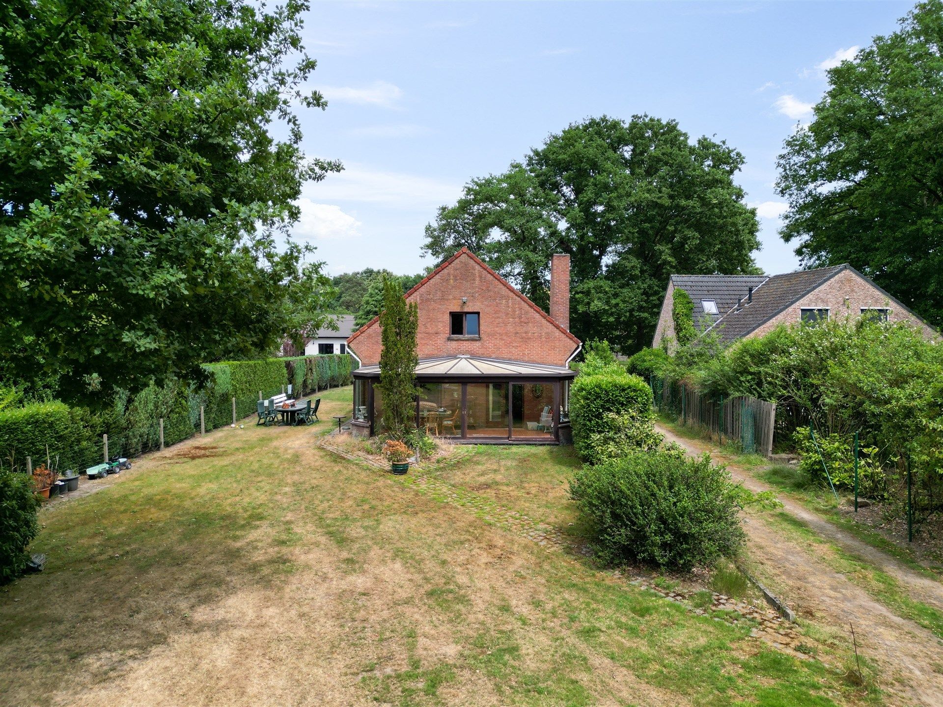 Open bebouwing -verder af te werken- op 3.237m² foto 3