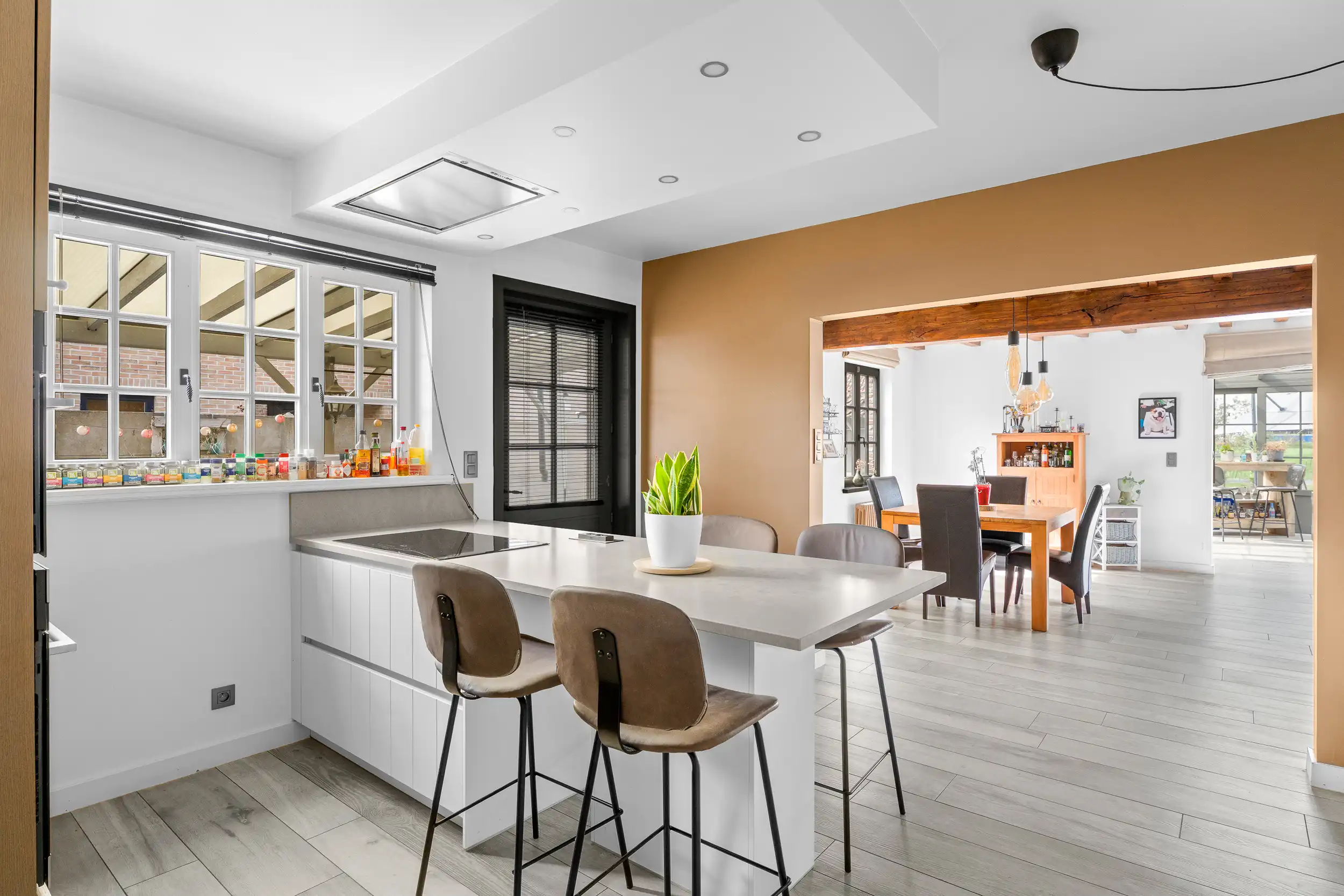 Instapklare open bebouwing met zwembad in Zele foto 11