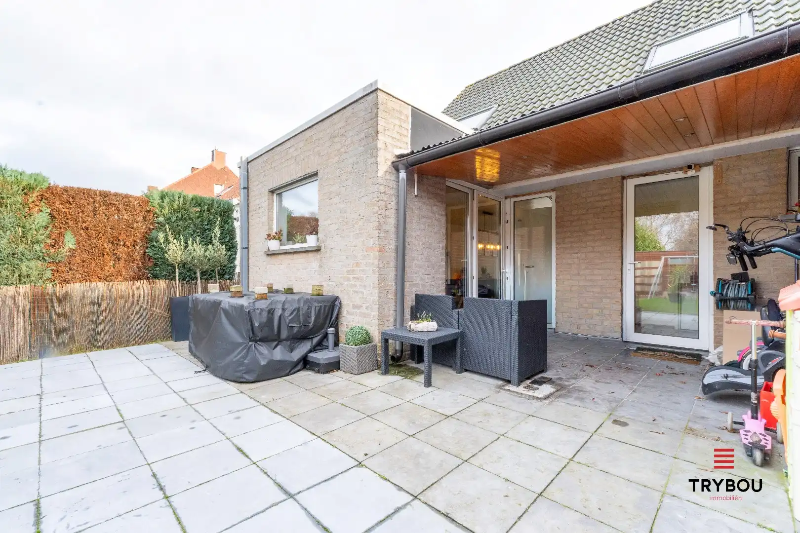 Instapklare woning met 3 slaapkamers, garage en tuin foto 19