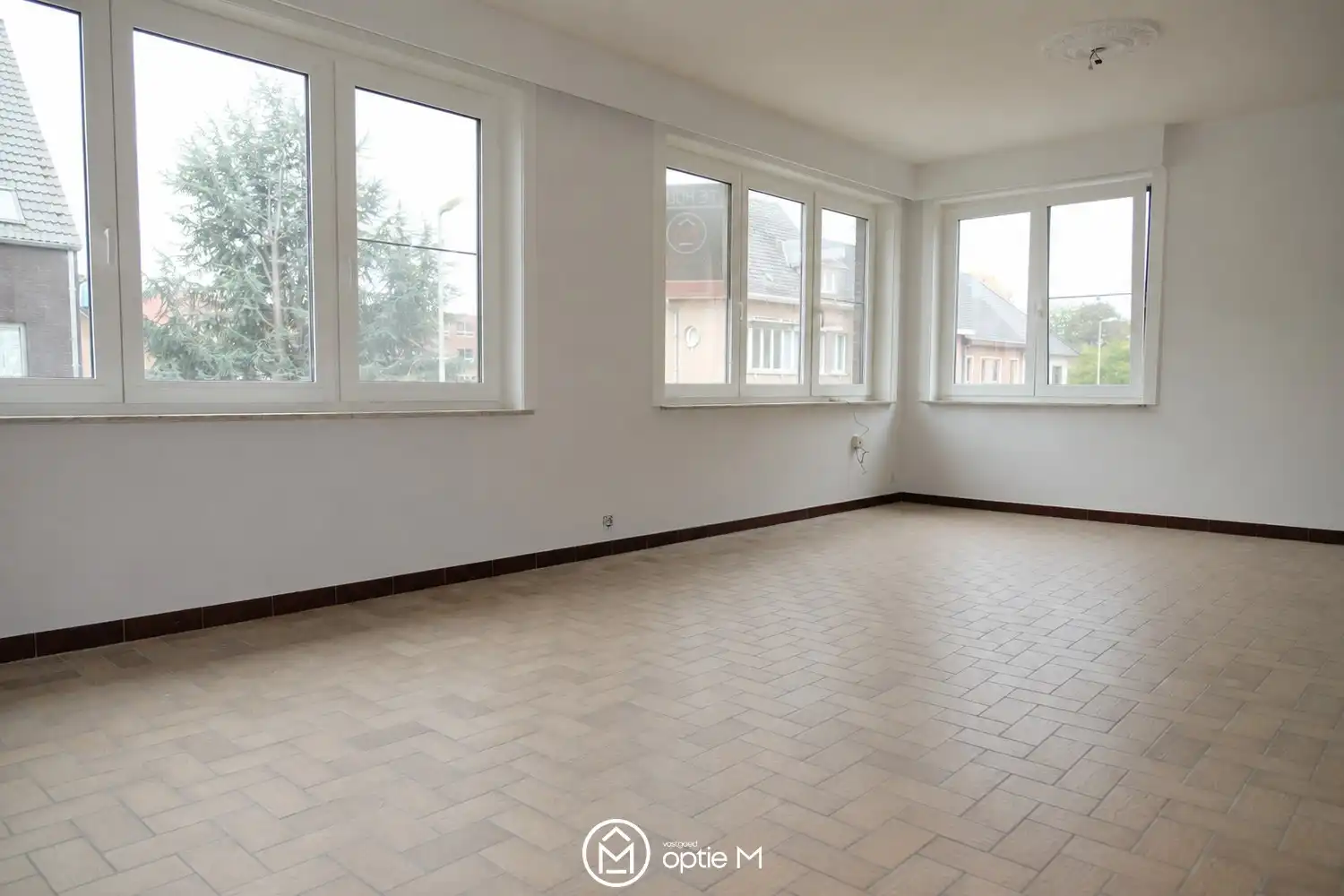 Appartement met autostandplaats in het centrum van Bilzen foto 3
