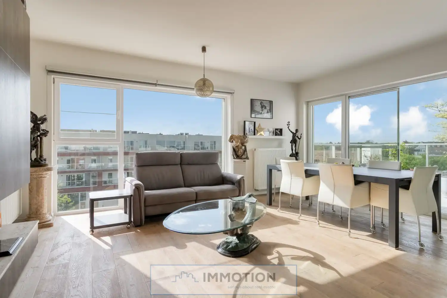 Penthouse met 3 slaapkamers, hobbyruimte, terras en parking - Geniet van prachtige vergezichten! foto 3