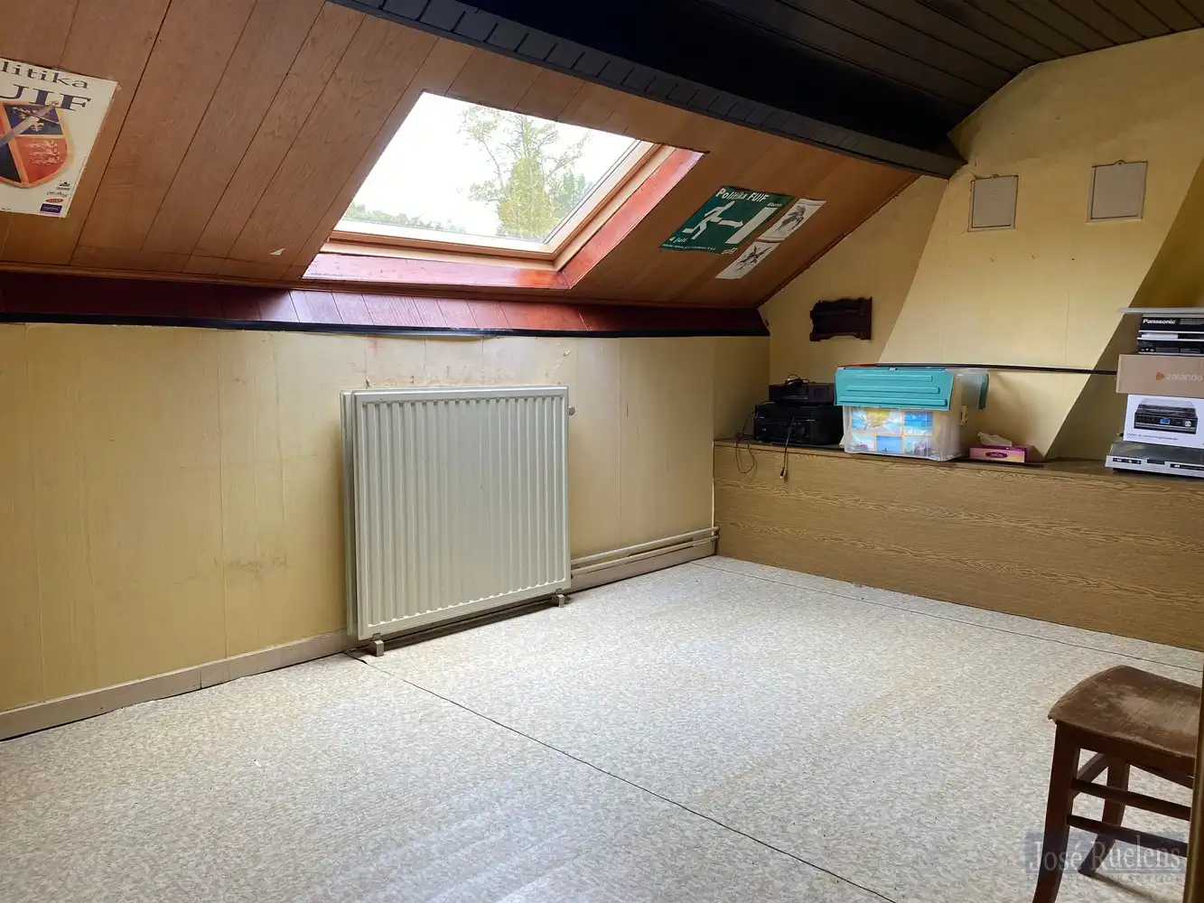 Uitstekend gelegen gezinswoning met aangename stadstuin foto 12