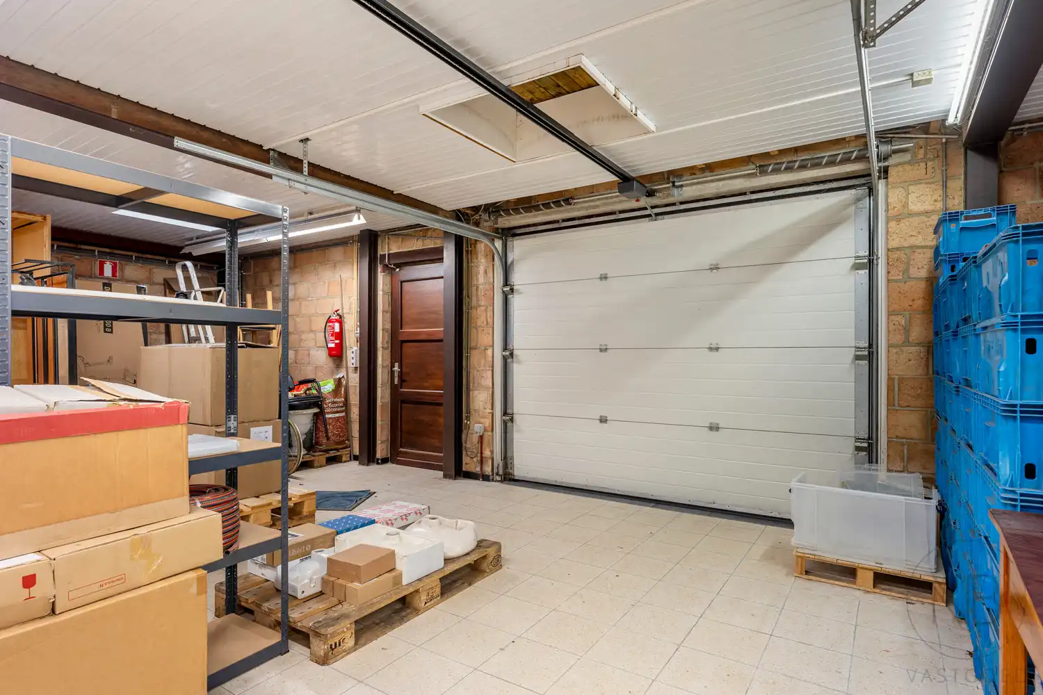 Woning met veelzijdig commercieel gebouw  op goede locatie in Driehoeven foto 26