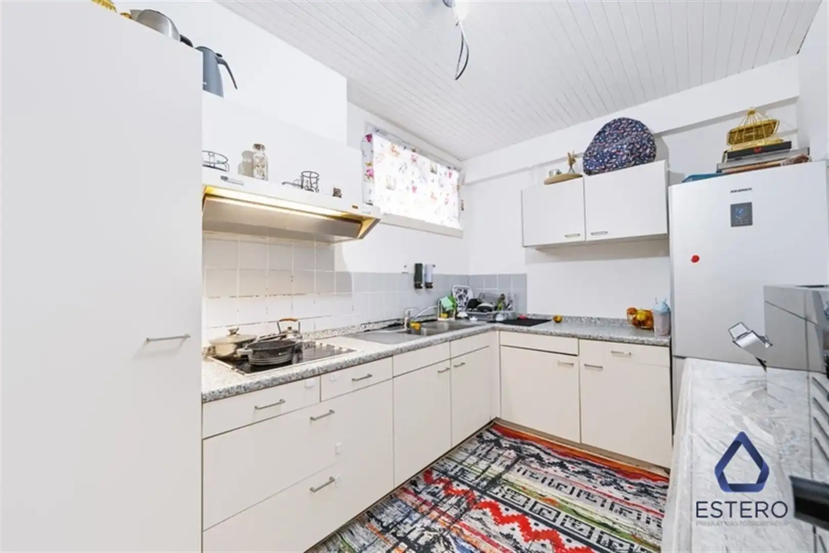 Ruim appartement met garagebox op een toplocatie in Aalst foto 7